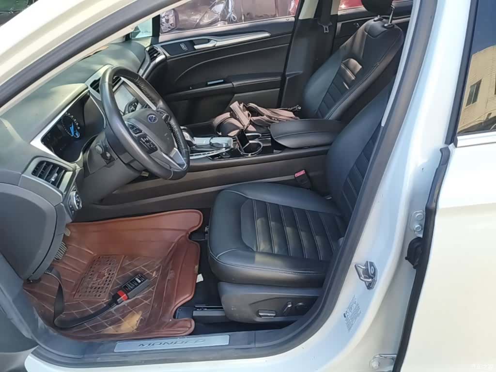 Ford Mondeo, 2016 15