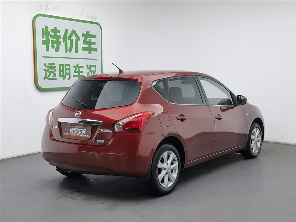 Nissan TIIDA