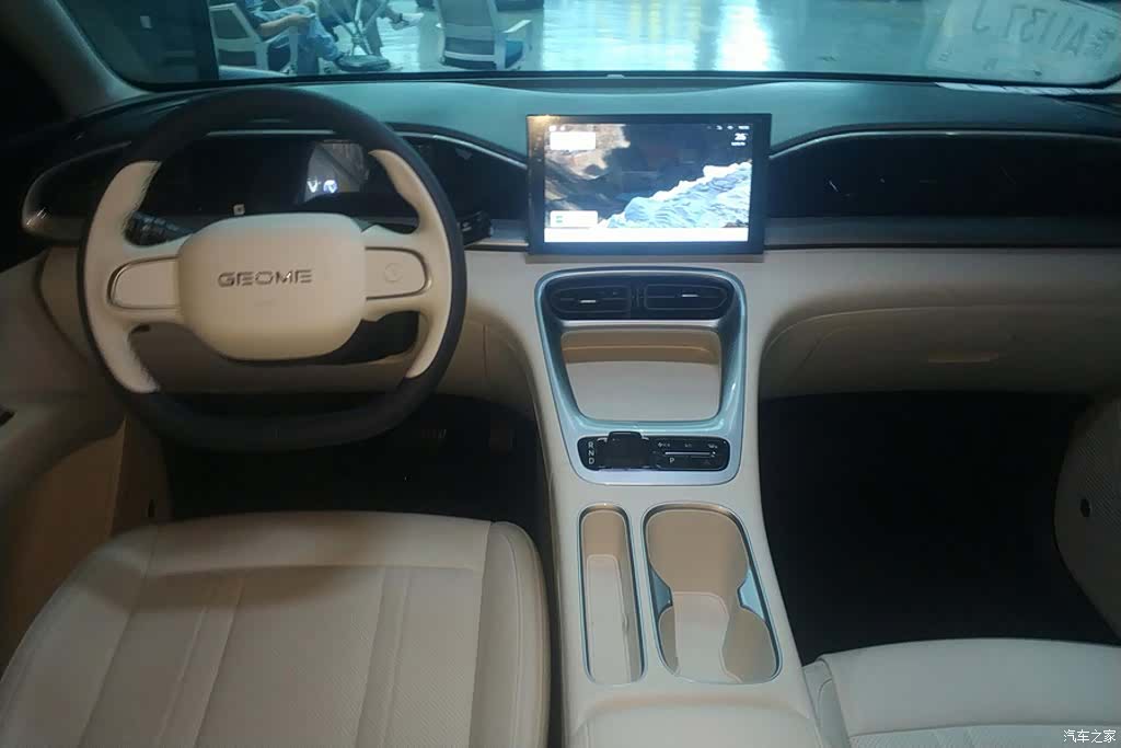 Geely Xingyuan, 2025 12