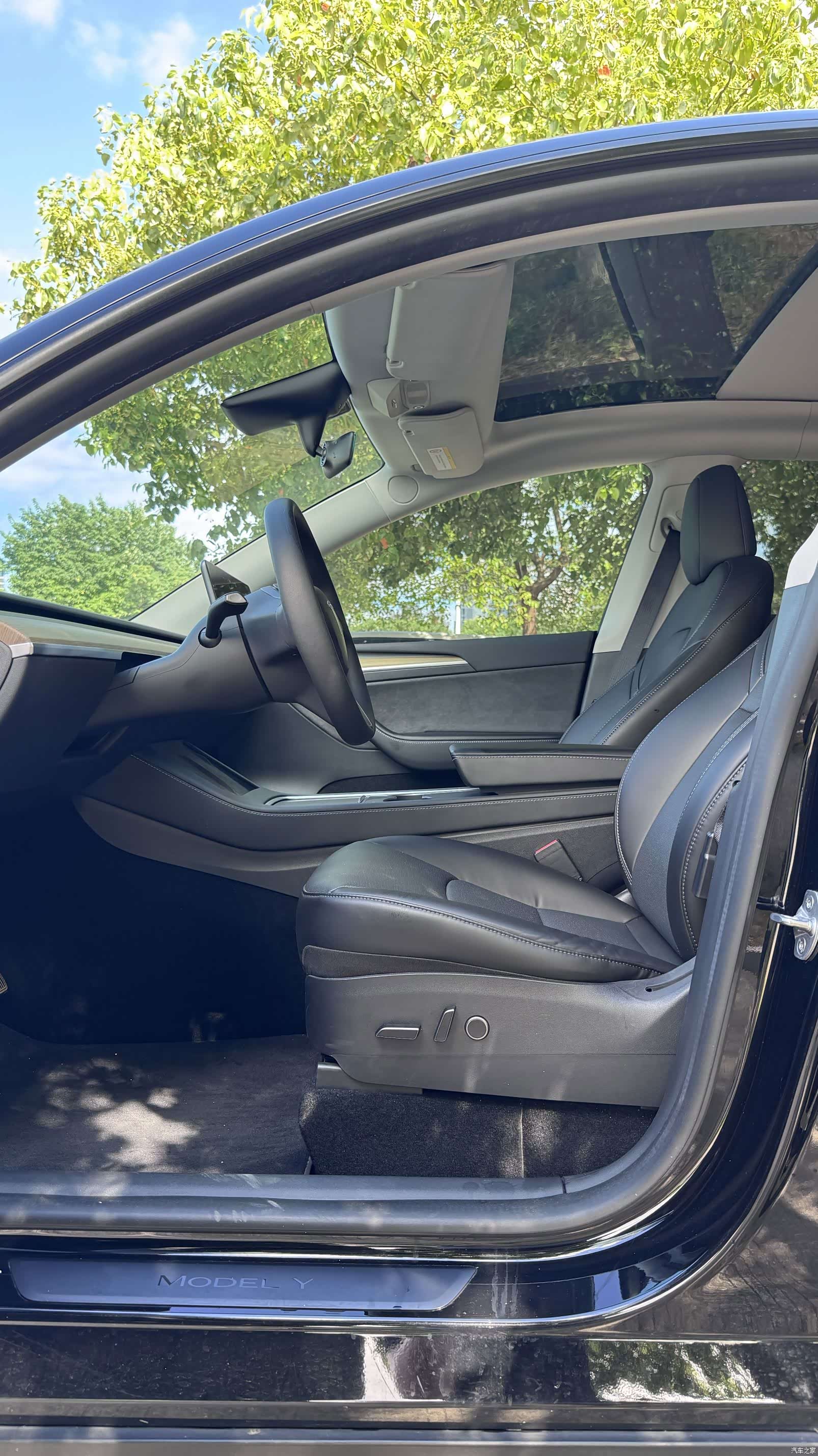 Tesla Model Y, 2022 8
