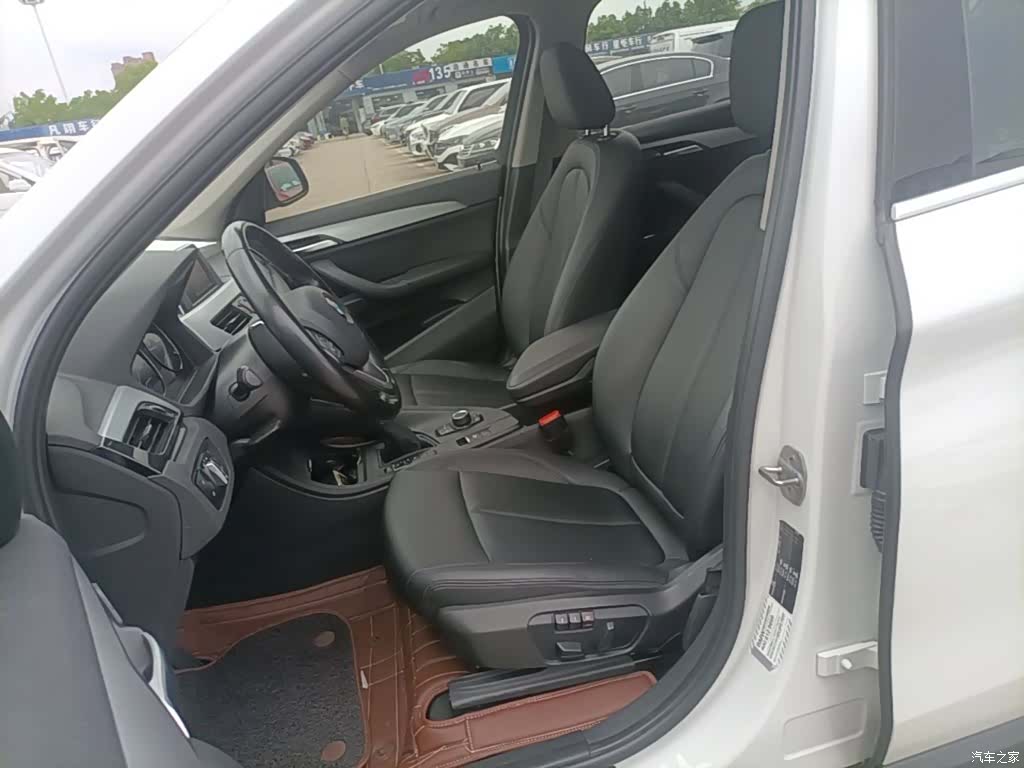 BMW X1, 2019 15