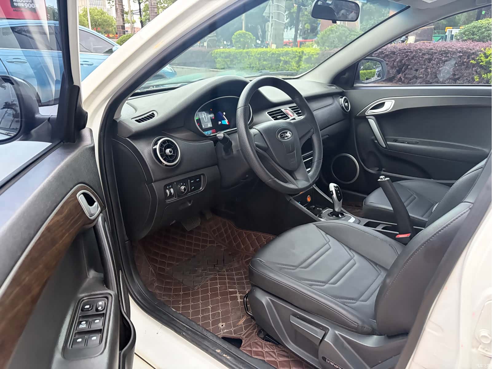 JAC iEVA50, 2019 11
