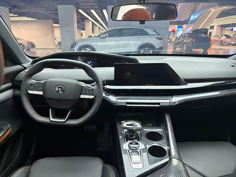 Changan UNI-V