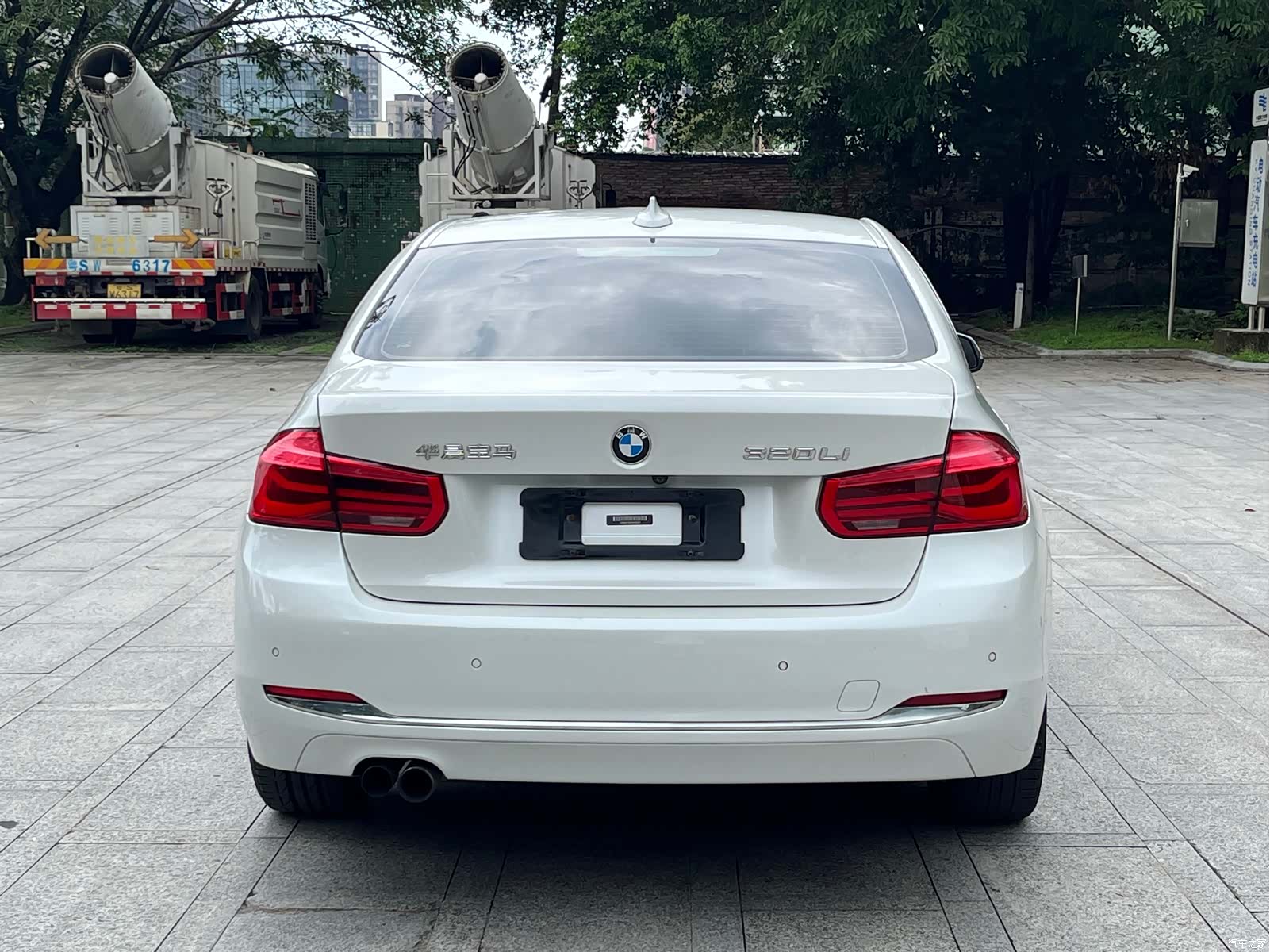 BMW 3 Series, 2017 11