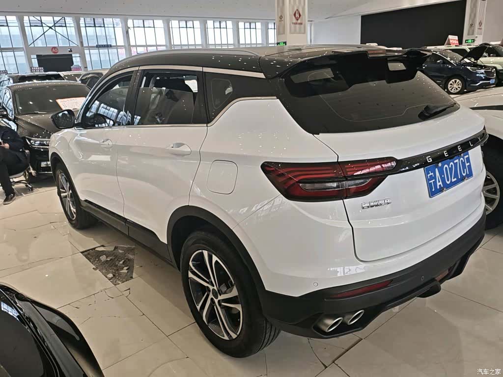 Geely Coolray, 2021 7