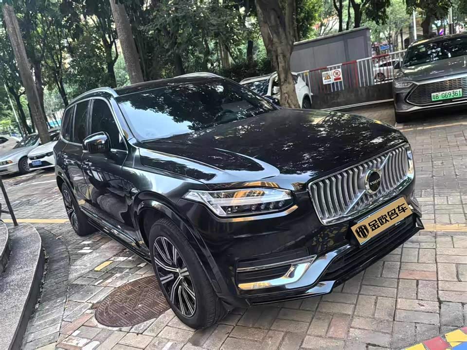 Volvo XC90