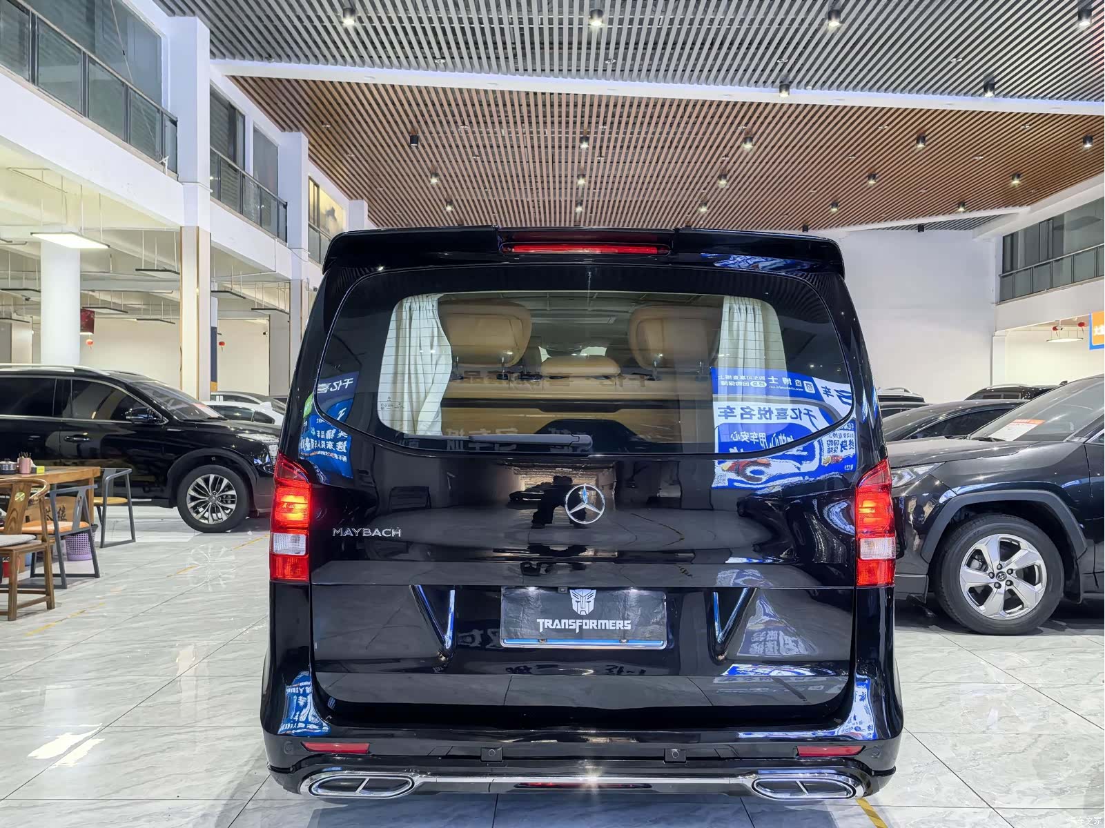 Mercedes-Benz 7, 2021 все фото