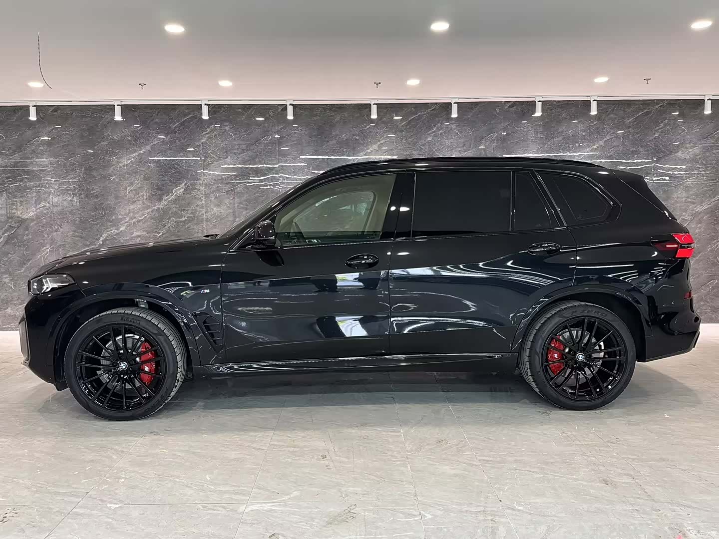 BMW X5, 2025 3