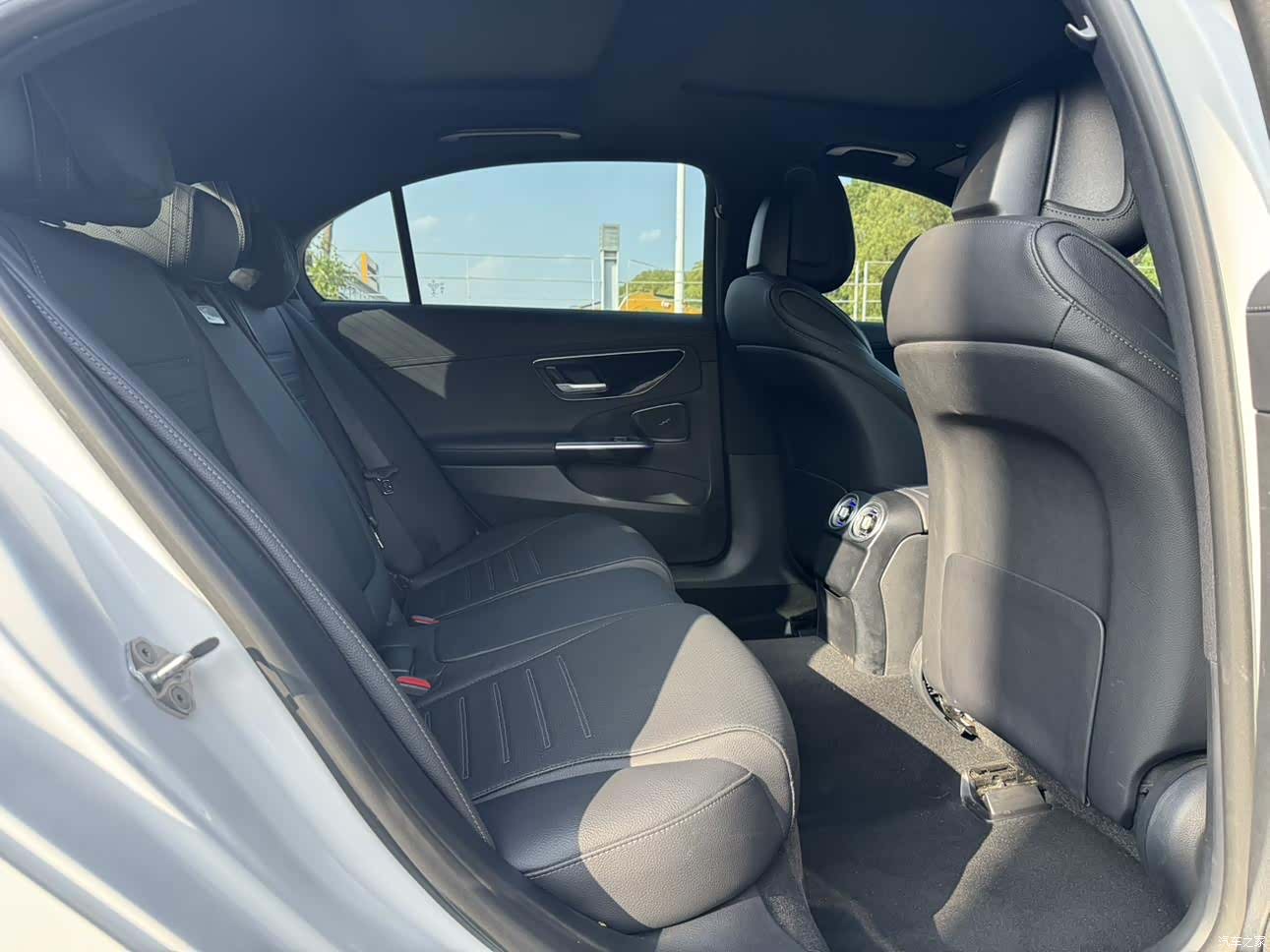 Mercedes-Benz C-Class, 2023 2