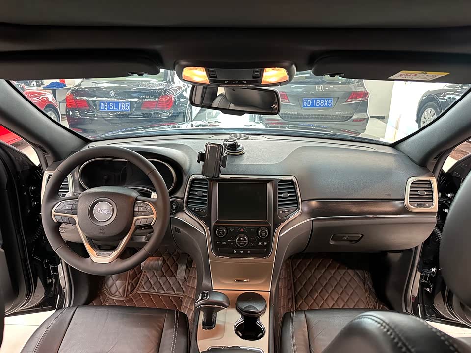 Jeep Grand Cherokee Jeep Grand Cherokee
