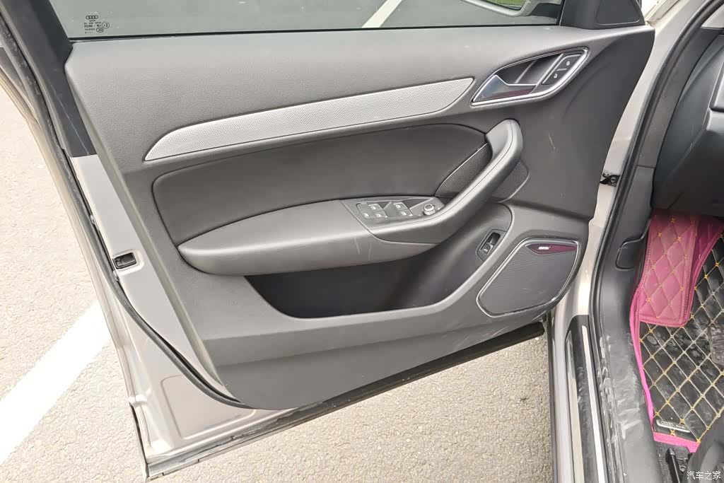 Audi Q3, 2019 7