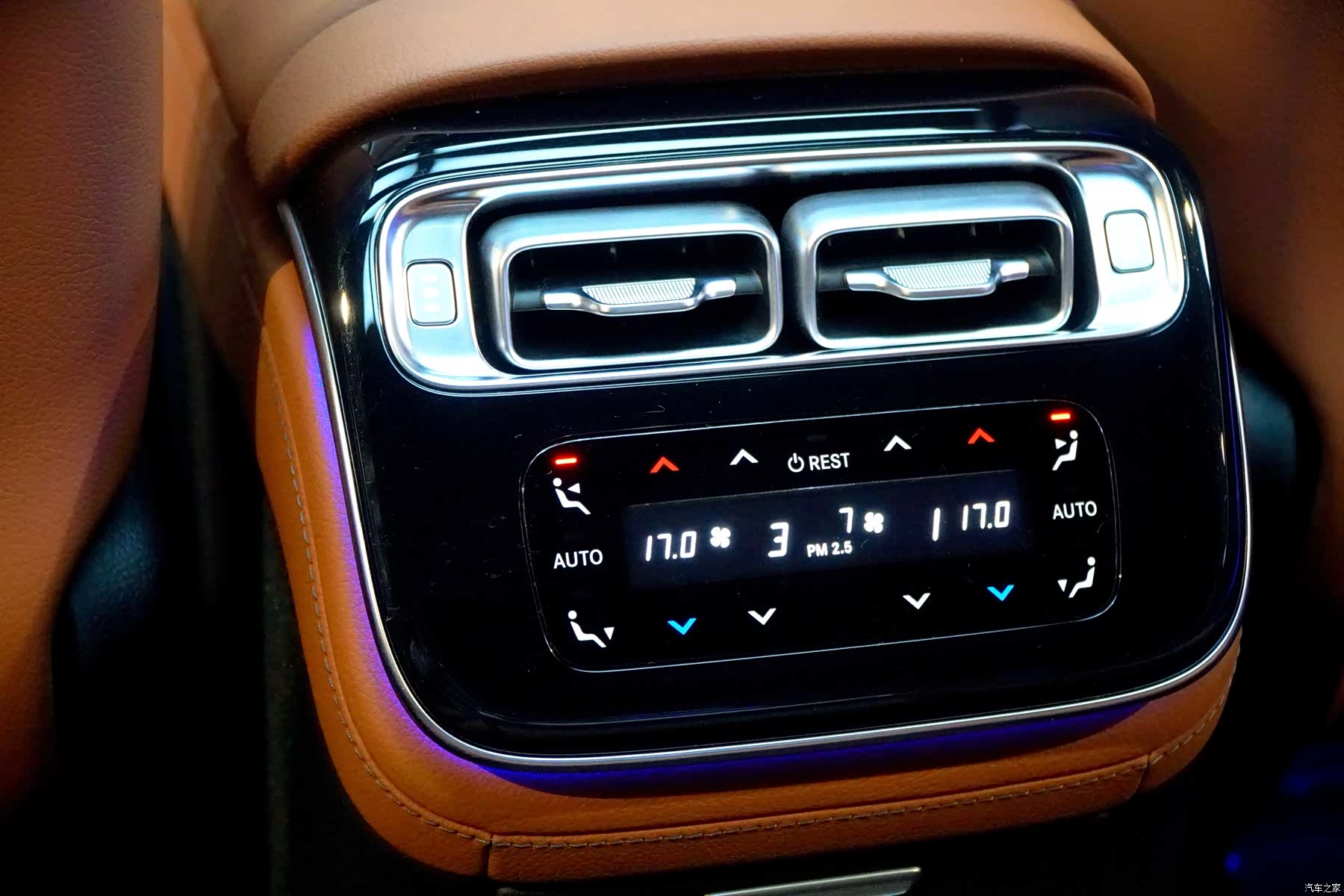 Mercedes-Benz S-Class, 2022 16
