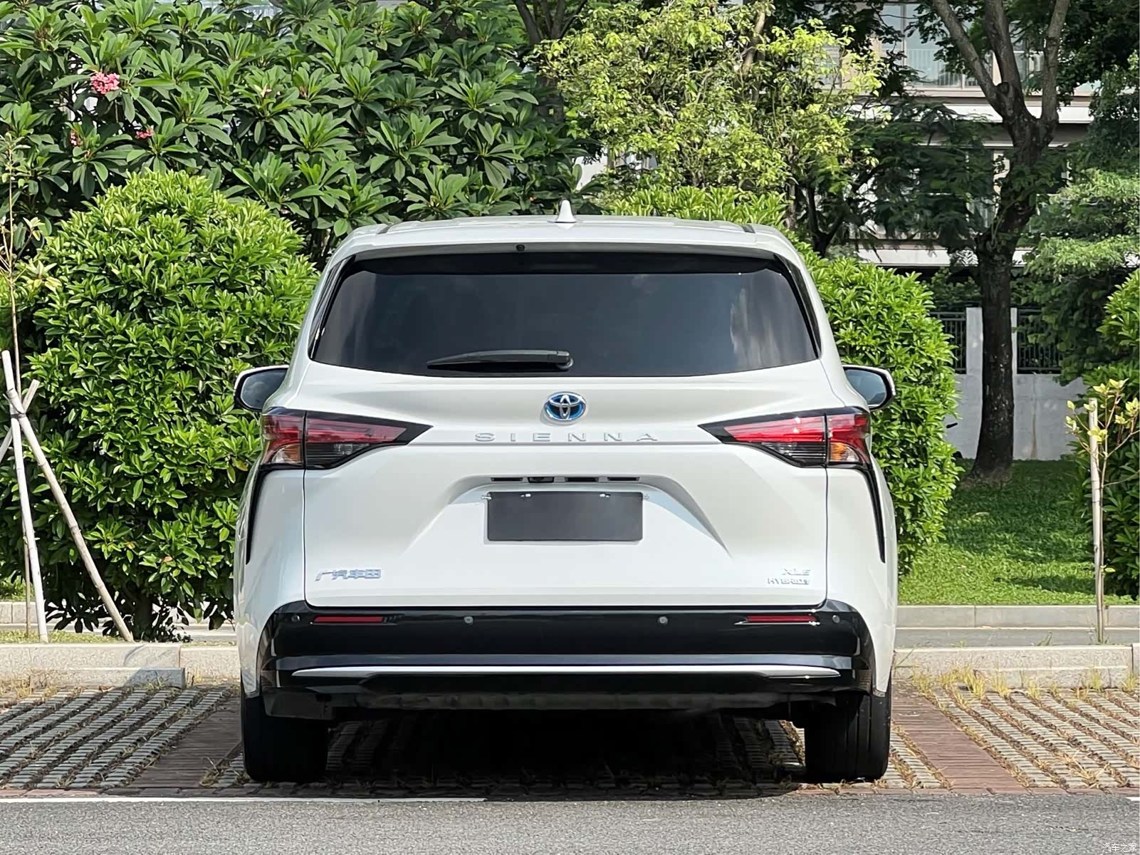 Toyota Sienna, 2023 18