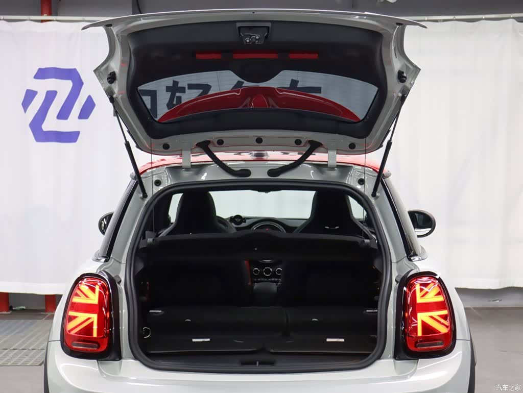 Mini Cooper, 2021 36