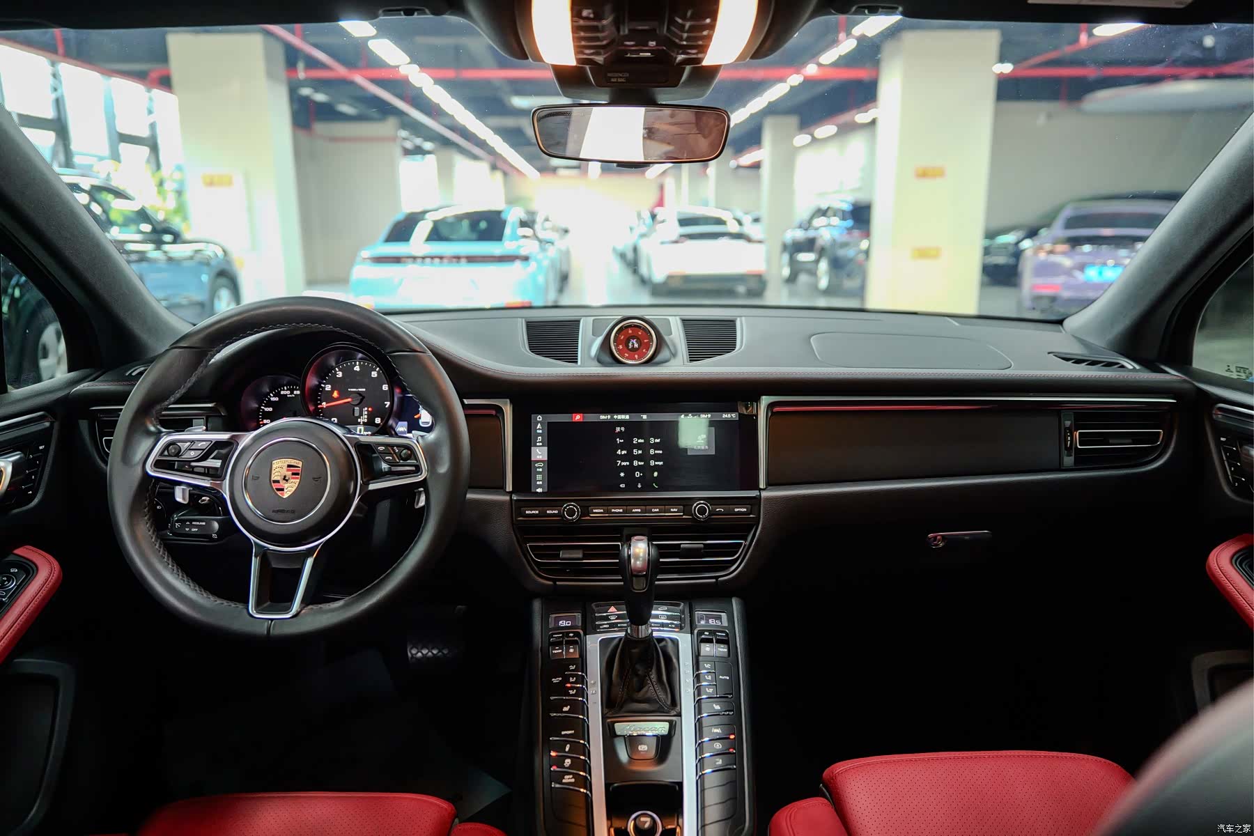 Porsche Macan, 2019 9