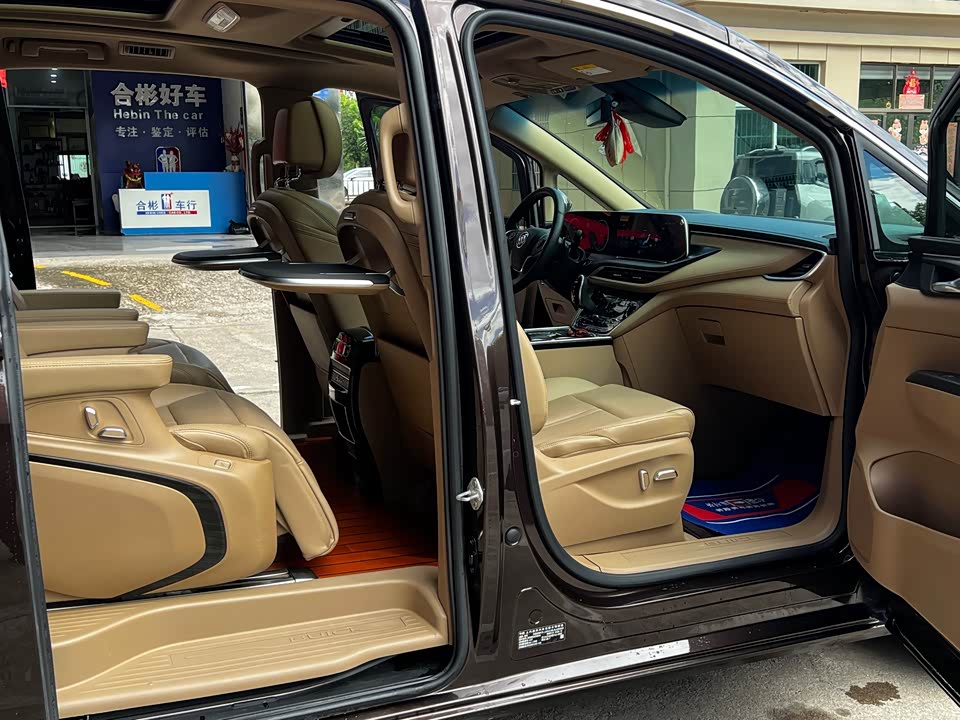 Buick GL8 Buick GL8