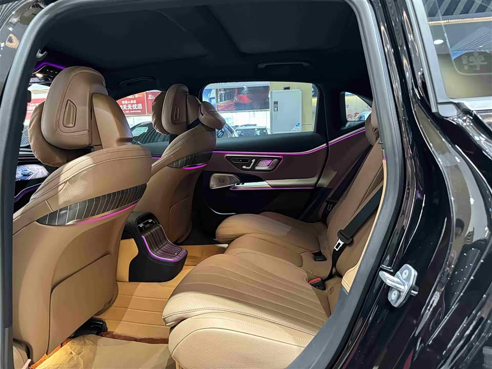 Mercedes-Benz E-class Mercedes-Benz E-class