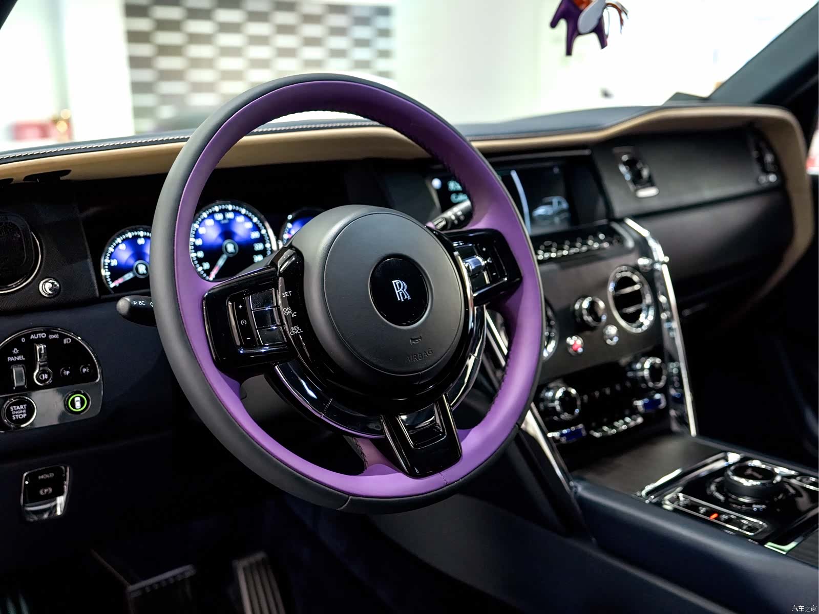 Rolls-Royce Cullinan, 2020 10