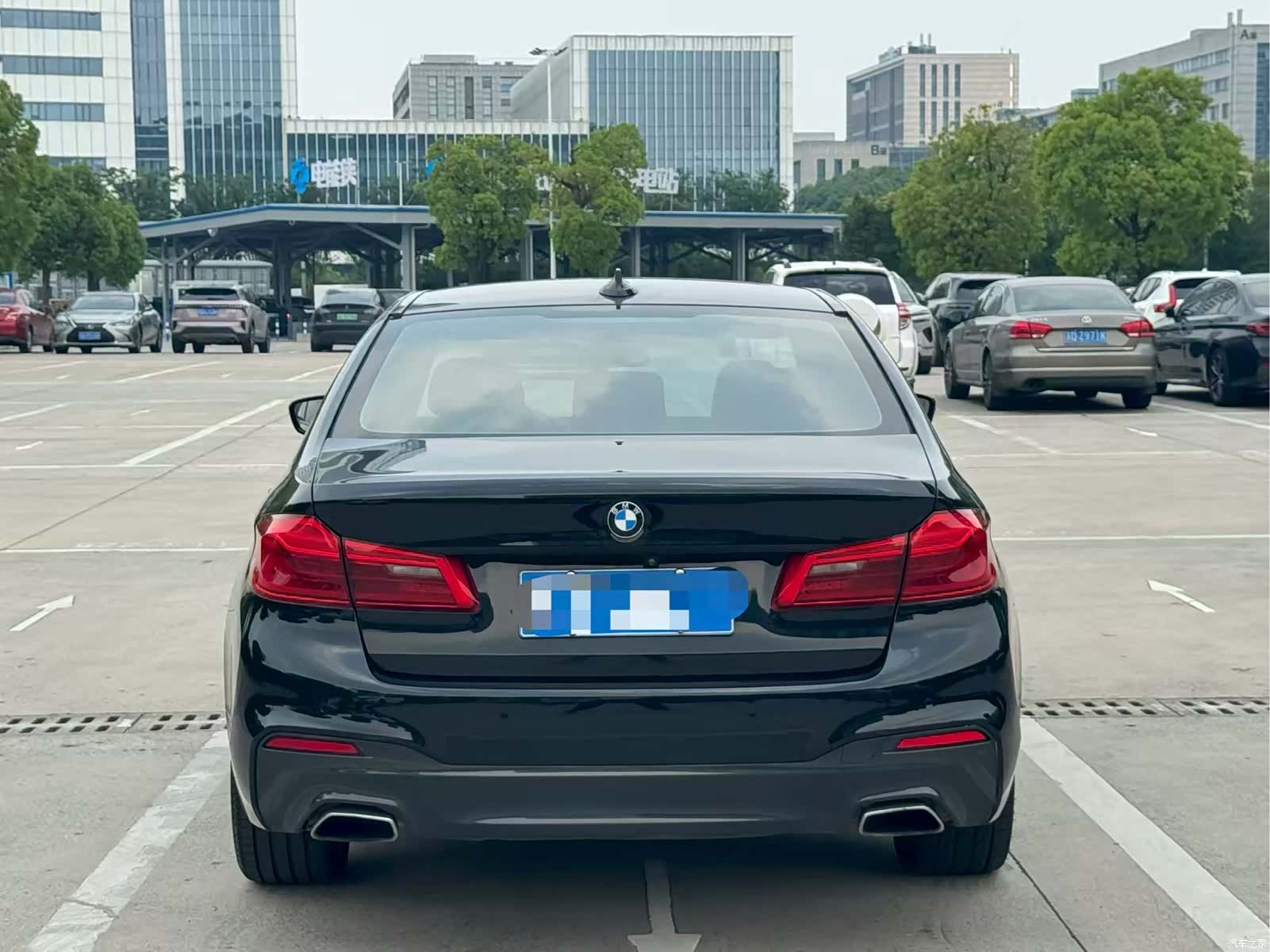 BMW 5 Series, 2018 8