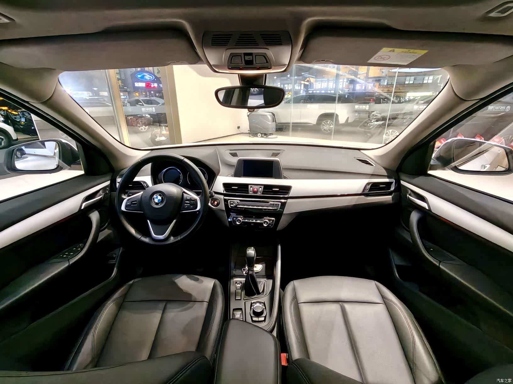 BMW X1, 2019 10