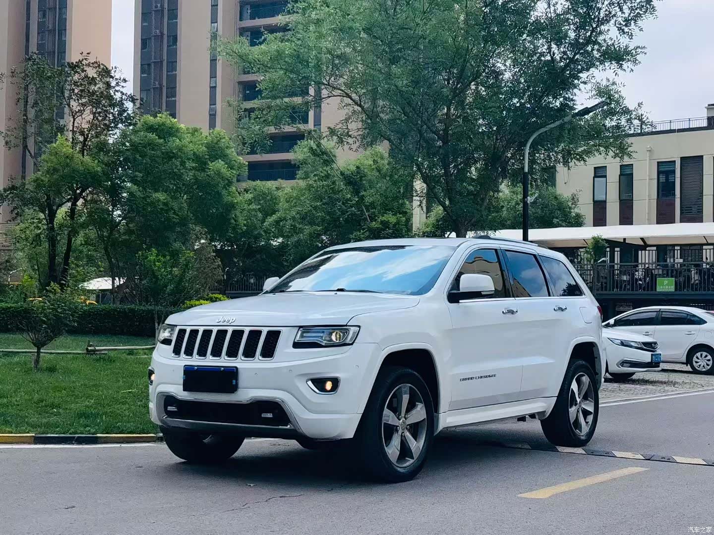 Jeep Grand Cherokee, 2016 3