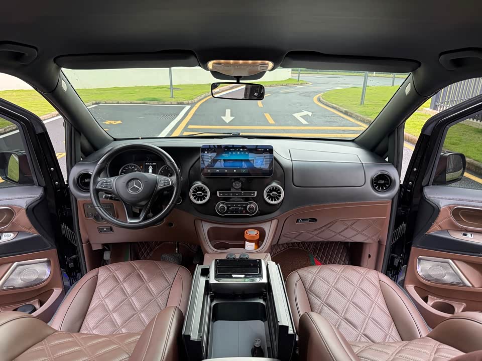 Mercedes-Benz Vito Mercedes-Benz Vito