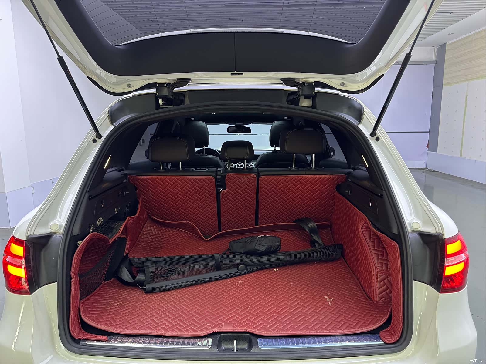 Mercedes-Benz GLC, 2019 12