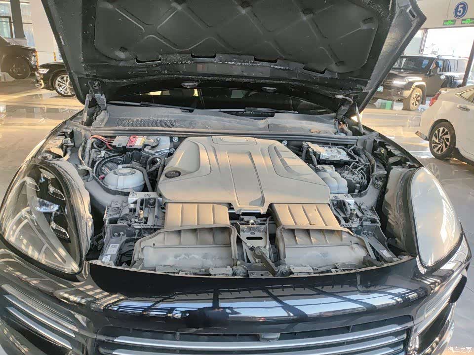 Porsche Cayenne, 2020 12