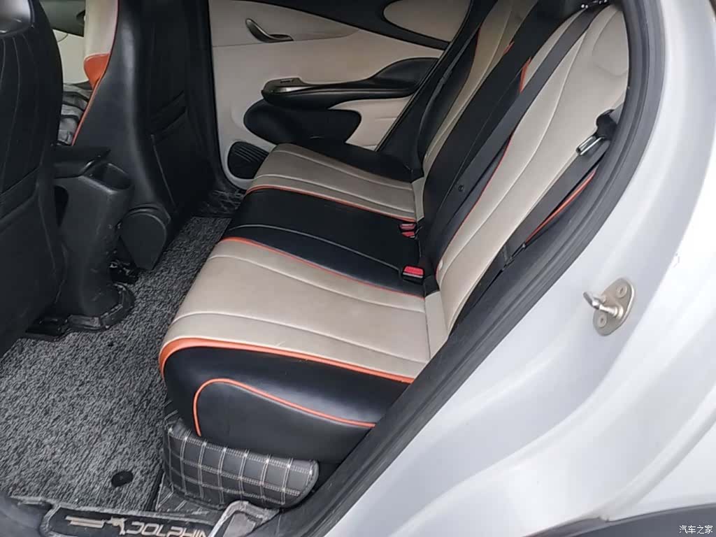 BYD Dolphin, 2021 17