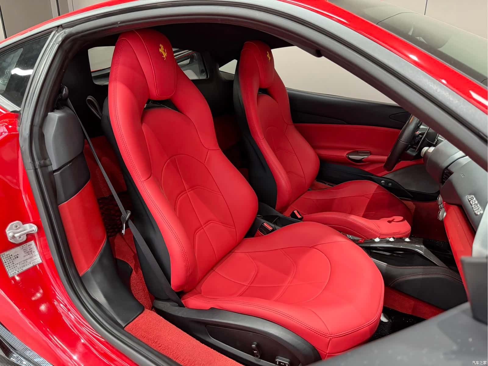 Ferrari 488, 2016 10