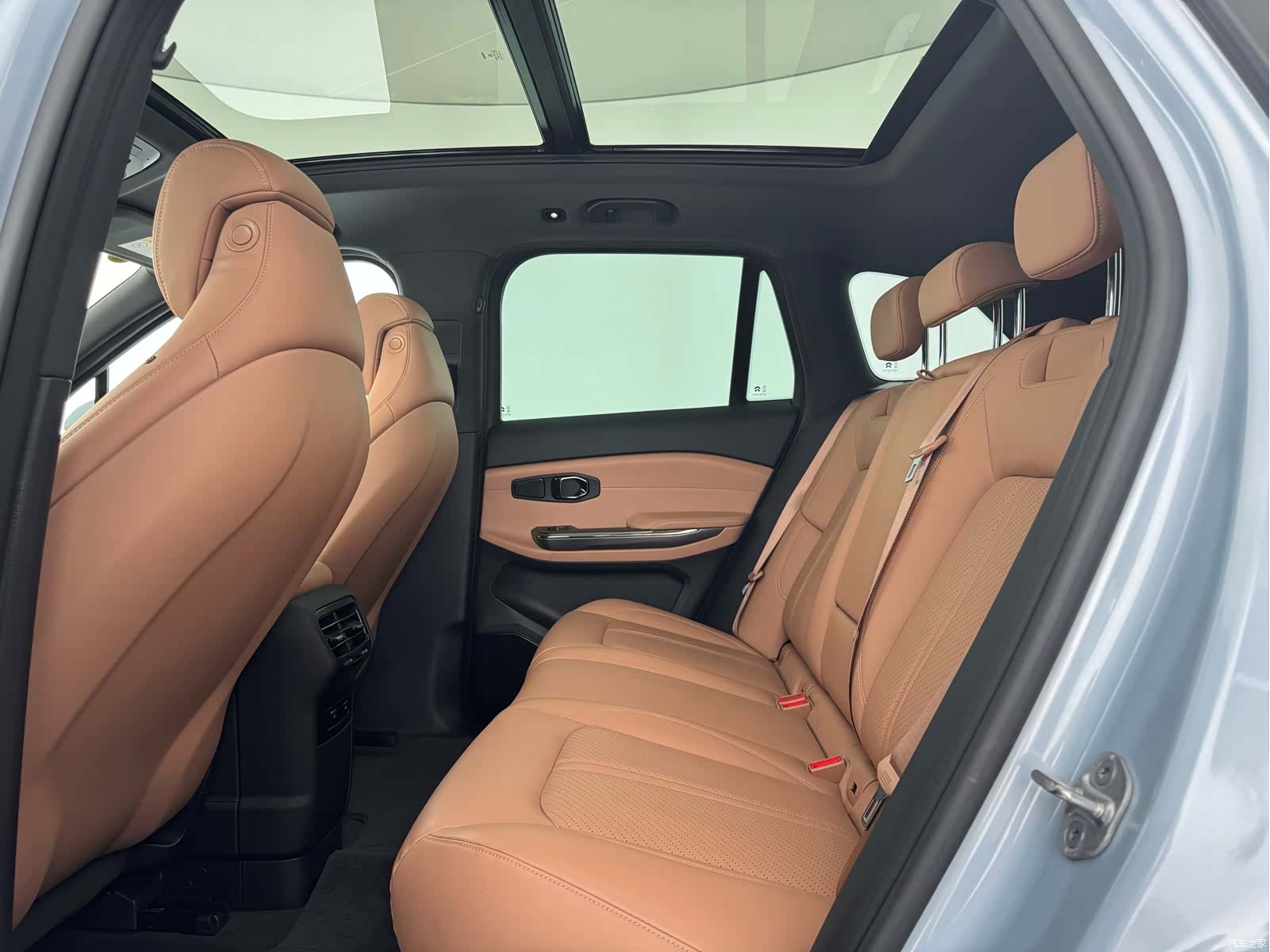 NIO ES6, 2021 10