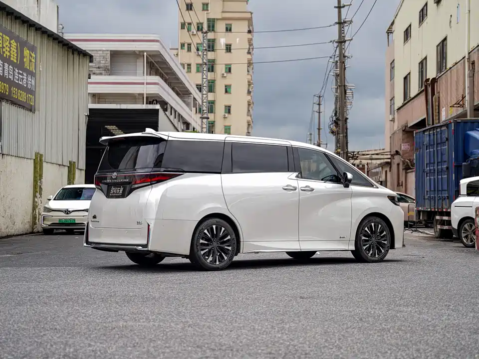 Toyota Wilfa