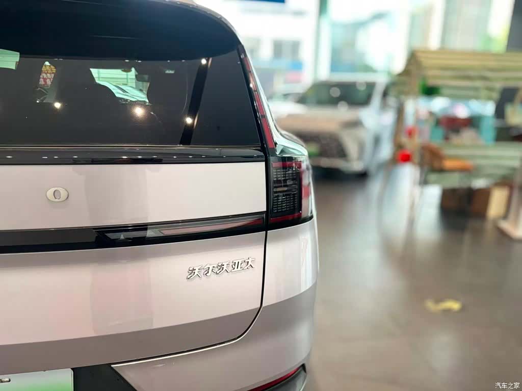 Volvo XC70, 2026 10