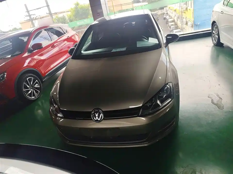 Volkswagen golf