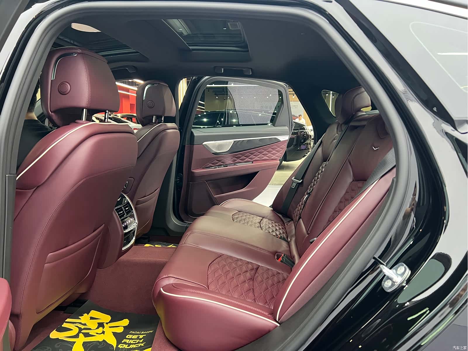 Cadillac CT6, 2026 15