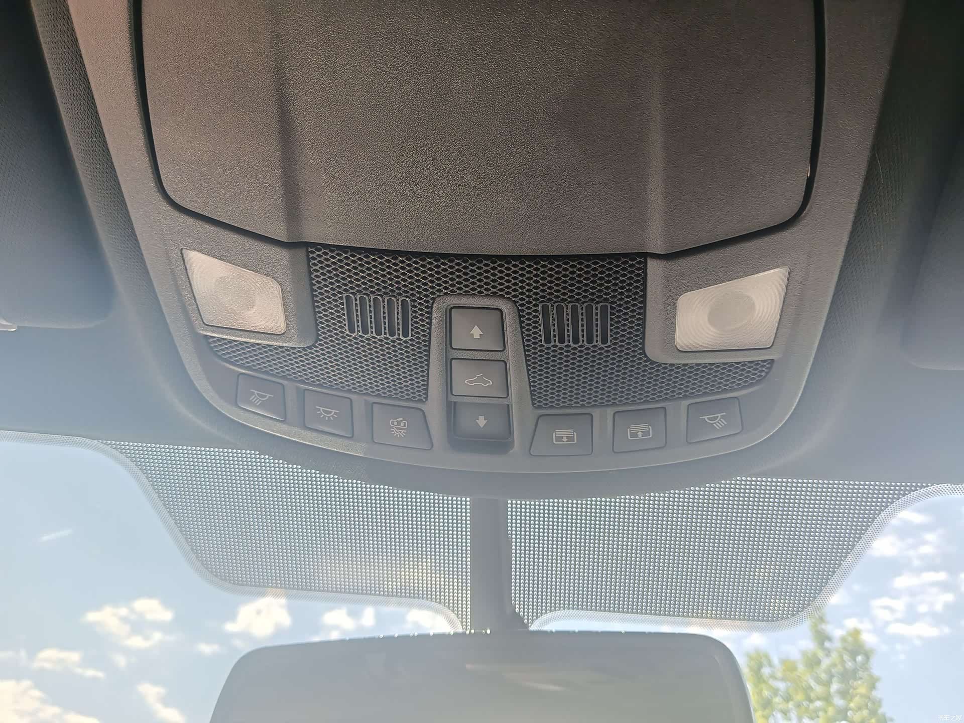 Lincoln MKC, 2017 26