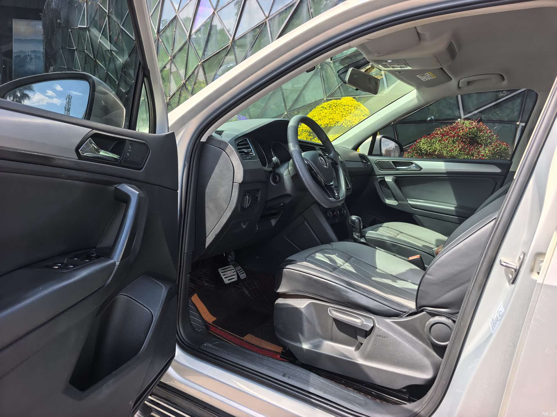 Volkswagen Tiguan L, 2019 10