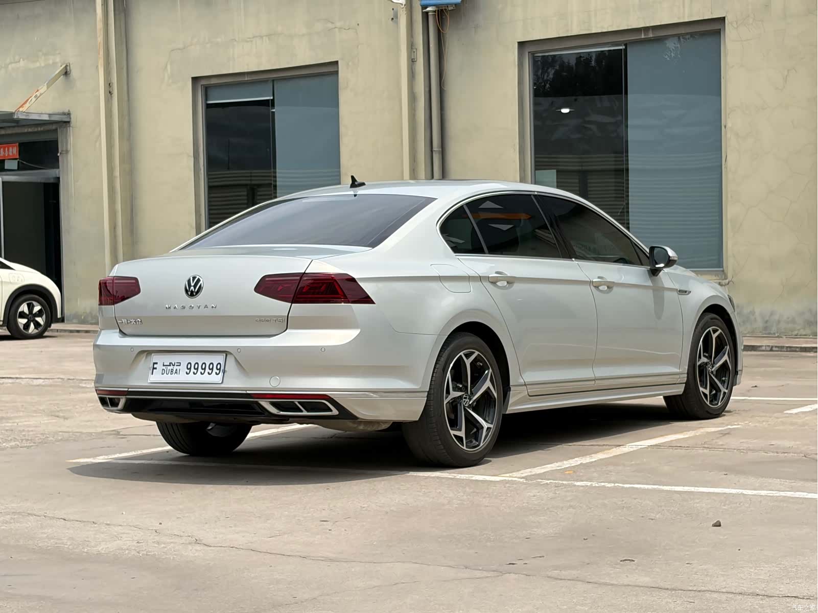 Volkswagen Magotan, 2023 12