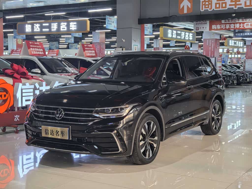 Volkswagen Tiguan L