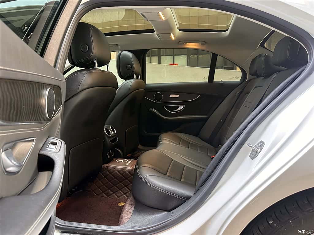 Mercedes-Benz C-Class, 2020 10