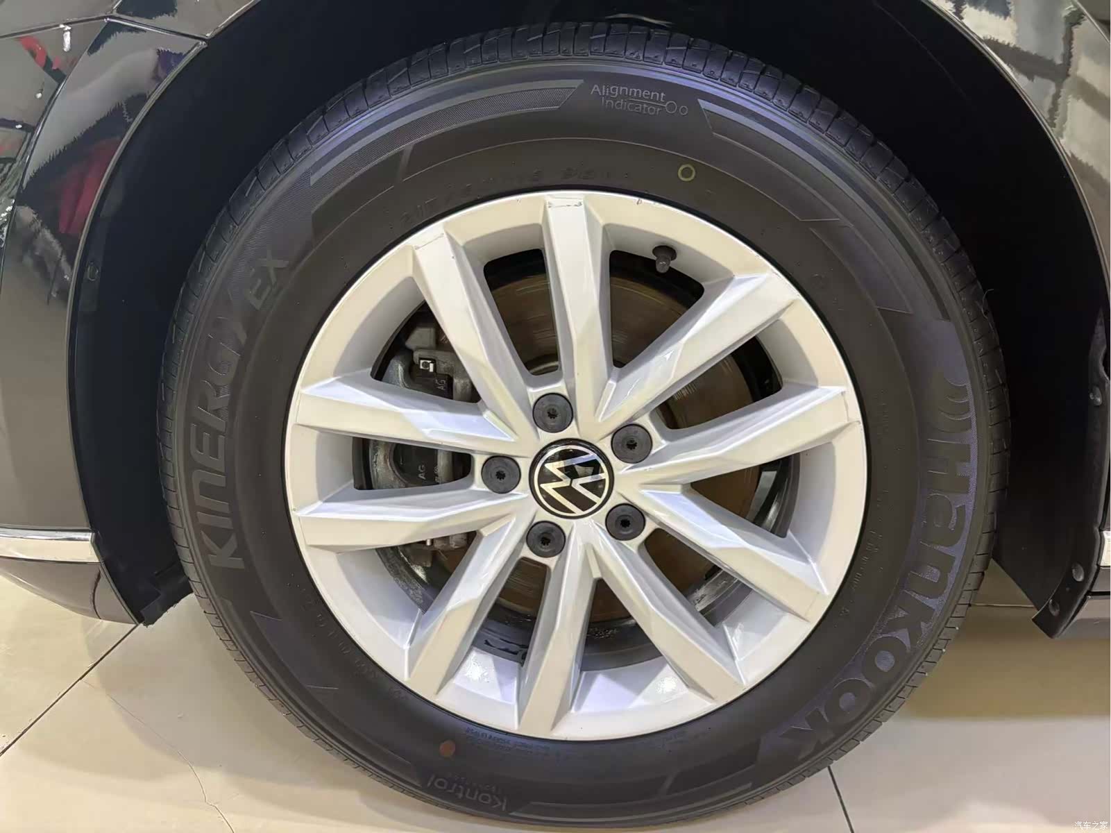 Volkswagen Magotan, 2021 11