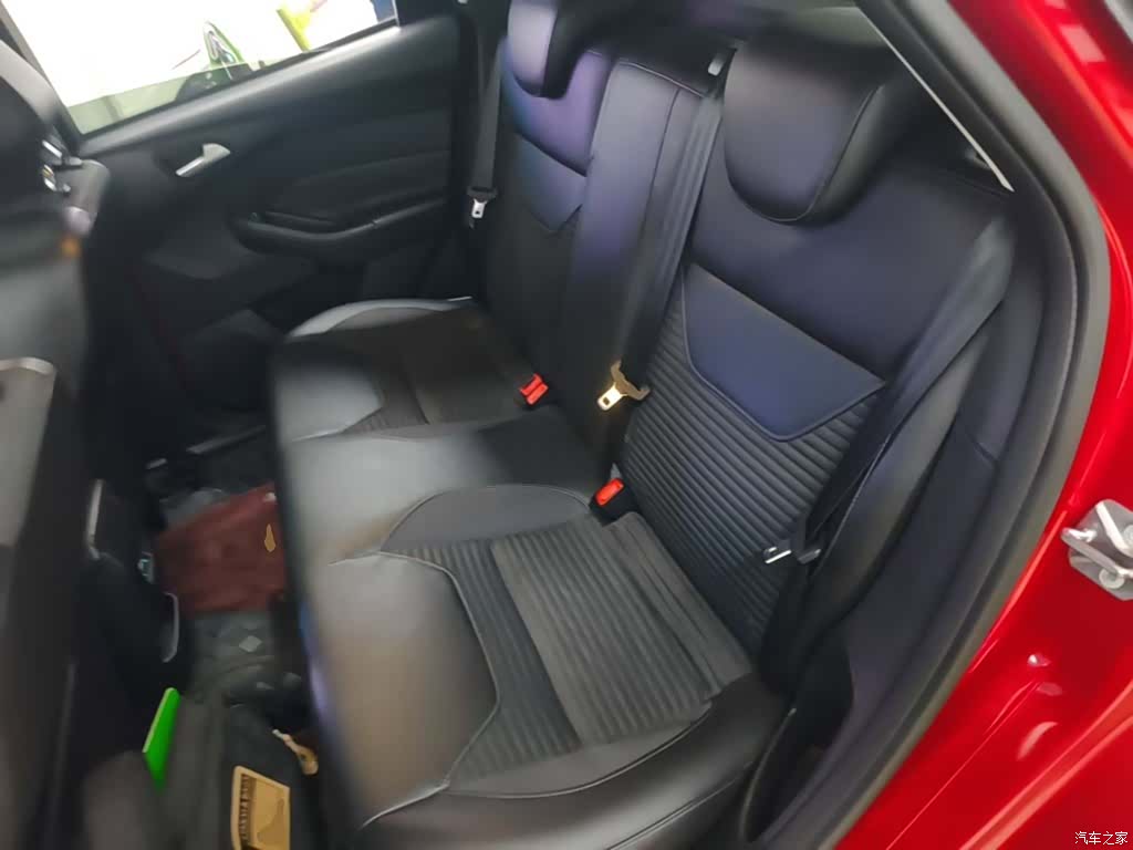 Ford Focus, 2018 17