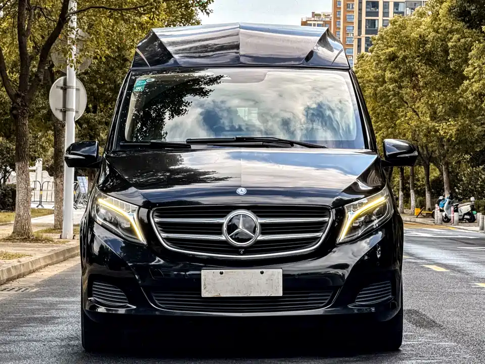 Mercedes-Benz V-class