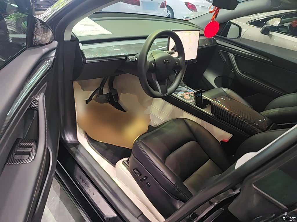 Tesla Model Y, 2022 16