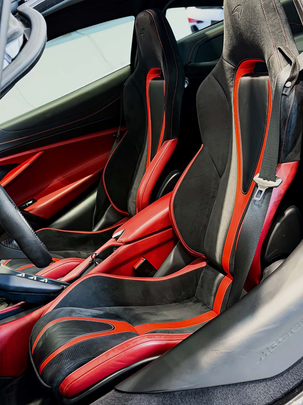 McLaren 720S, 2019 9