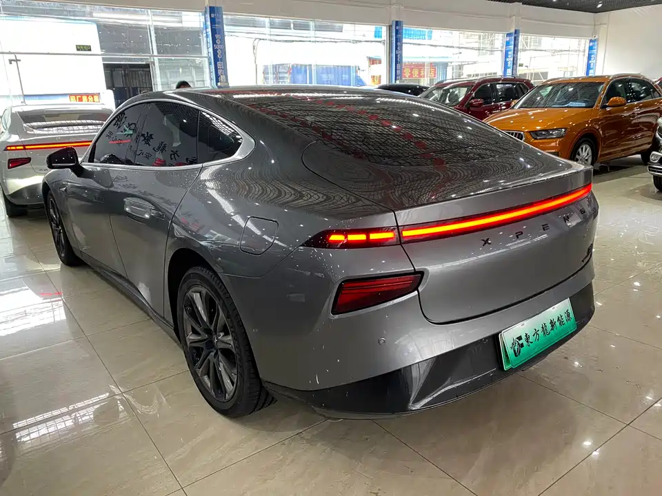 XPENG P7