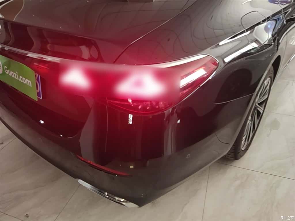 Mercedes-Benz E-Class, 2025 8