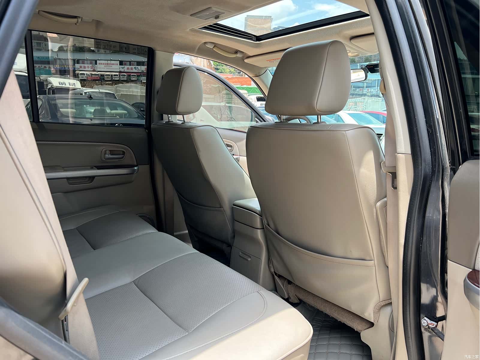 Suzuki 2.4, 2011 все фото