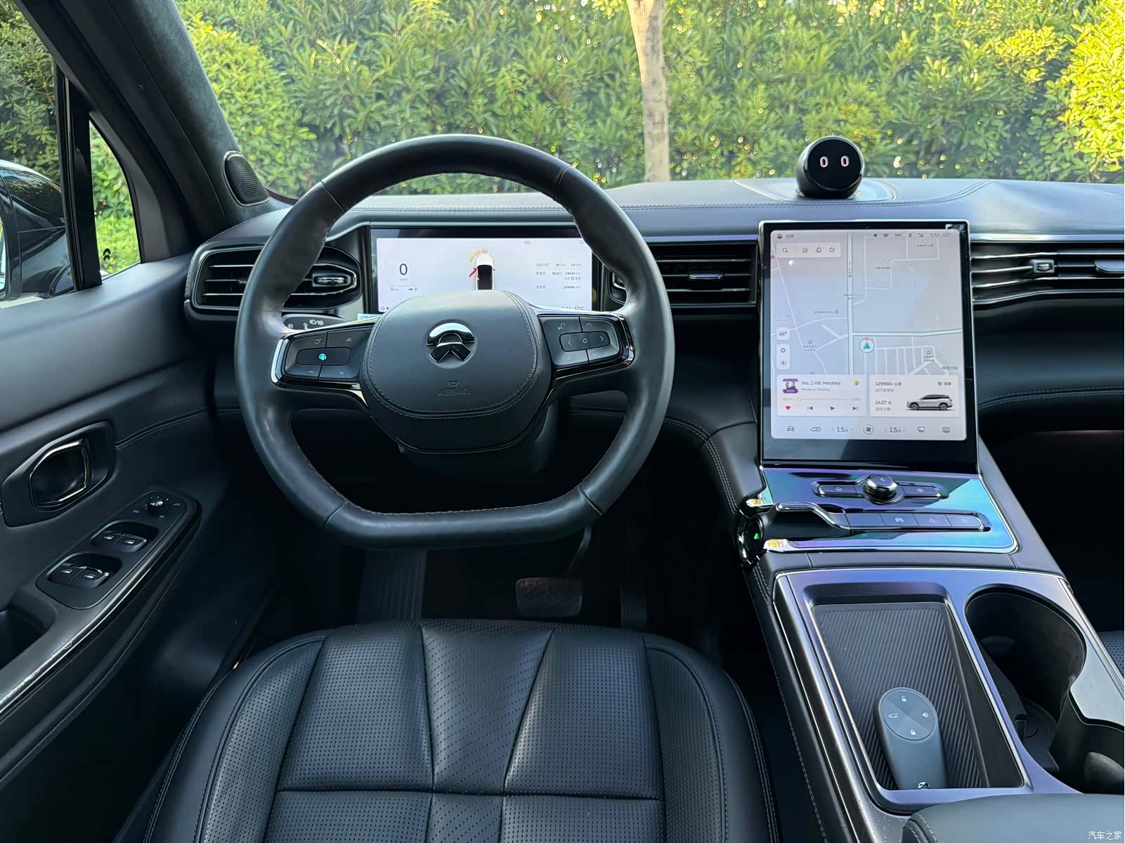NIO ES8, 2022 9