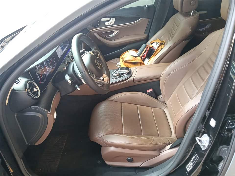 Mercedes-Benz E-class Mercedes-Benz E-class